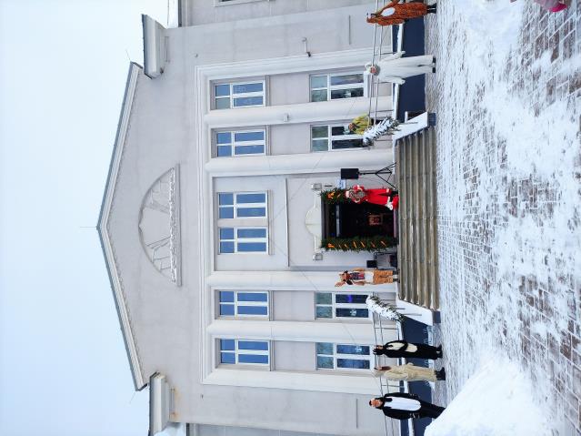 Ziemassvētku bērnu eglīte